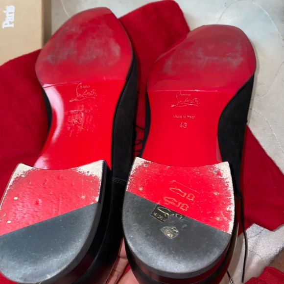 Christian Louboutin Red Bottoms main image 4